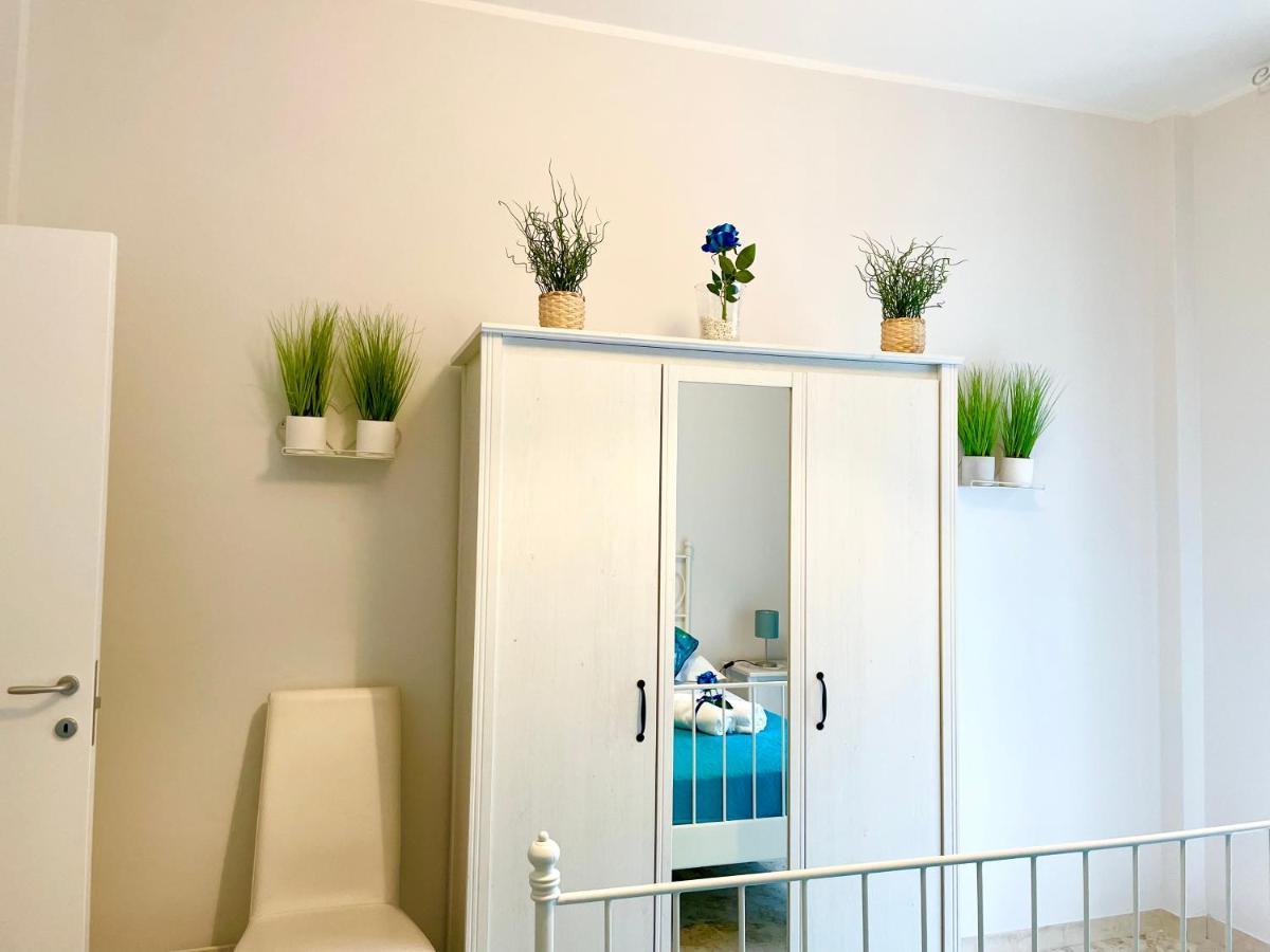 Apartment Savoia Bari Buitenkant foto